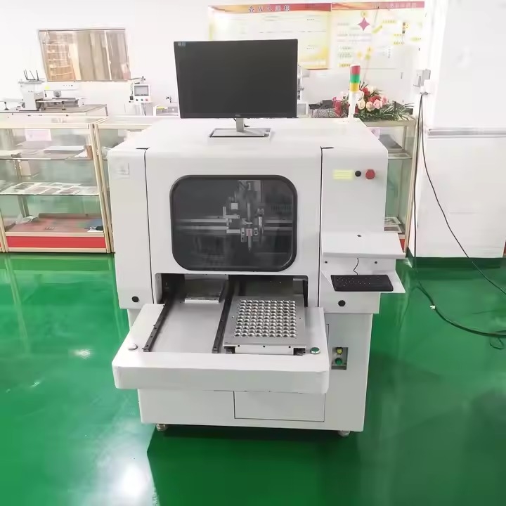 CNC PCB 굴착 라우팅 기계 분리기 절단 분할 회로판 전자제품 생산 장비