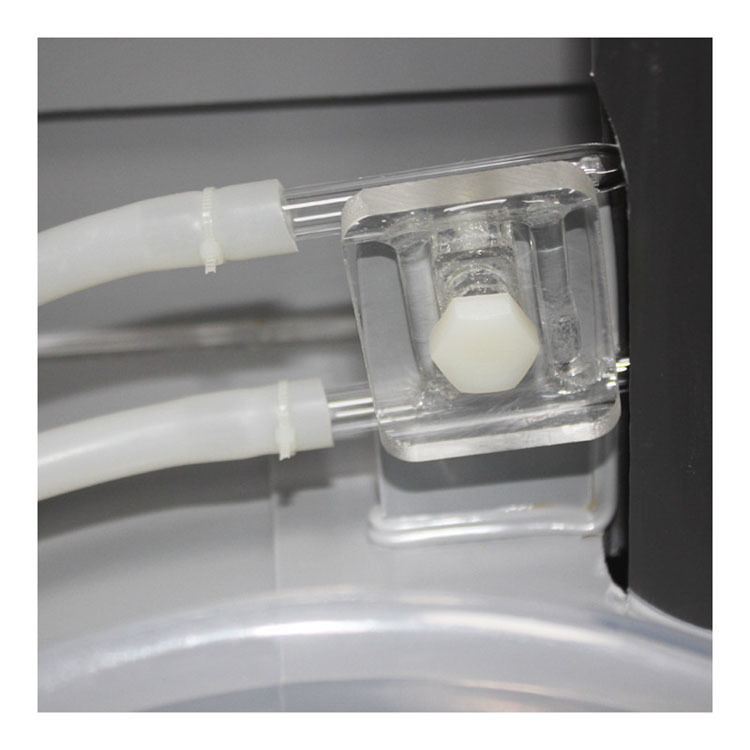 첨단 소금 스프레이 테스트 챔버 인공 환경 조건 및 제품 부식 저항성 정확성