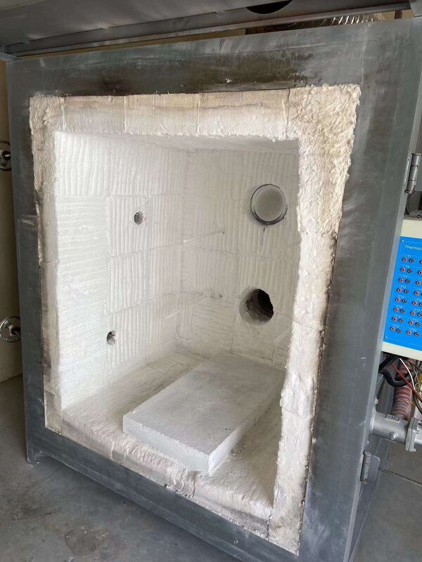 ISO 834을 준수하는 수직 방화 저항 시험 오븐 1200 °C 온도 및 모듈형 구조