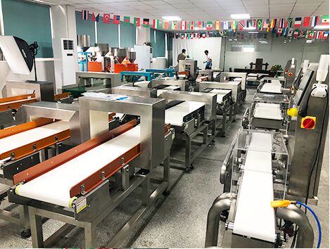 고기 빵 식품 등급 금속 탐지 기계 HACCP CE 스테인리스 스틸 컨베이어 자동 거부